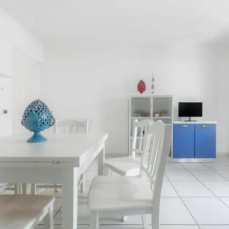 Vacanze بيت للعطل